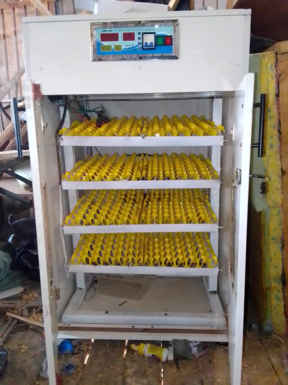 Dual 12V/220V Solar Wiring